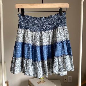 American Eagle flowy skirt